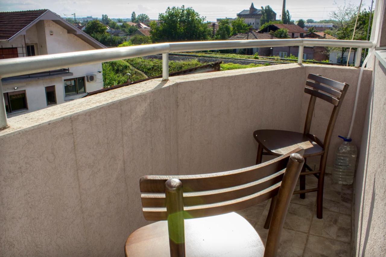 Anthony Apartment Nis Luaran gambar