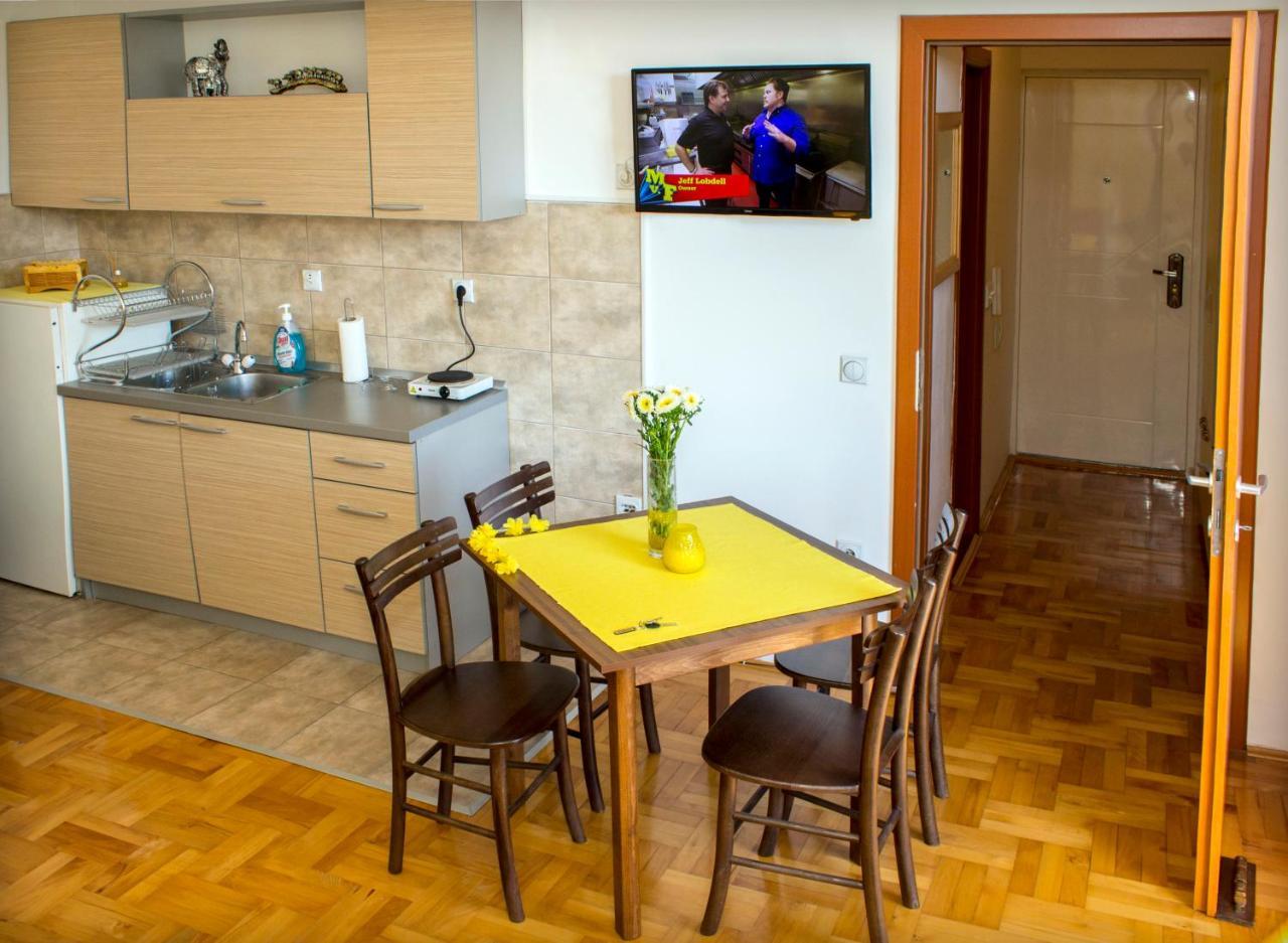 Anthony Apartment Nis Luaran gambar